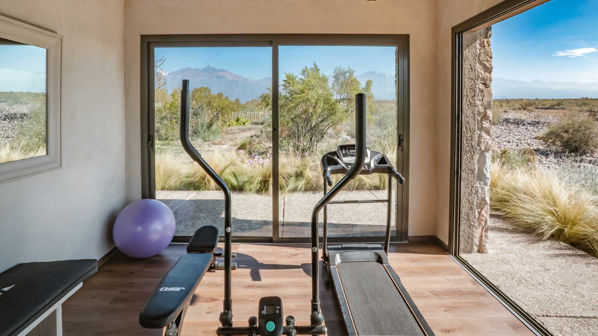 Lodge de Gimenez Riili con vista a la montaña